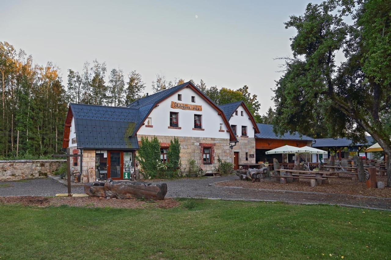 Penzion Sterbova Vila Hotel Bílá Třemešná Exterior foto